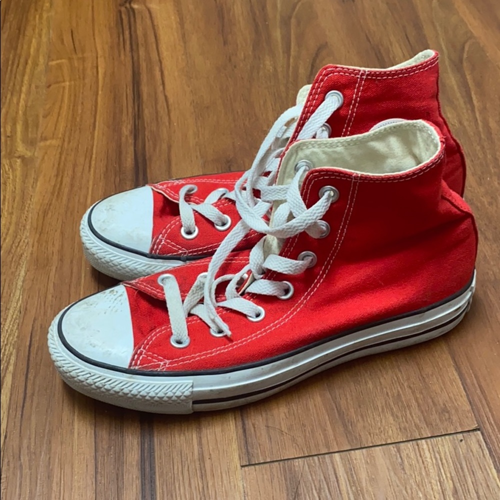 Red hi top converse